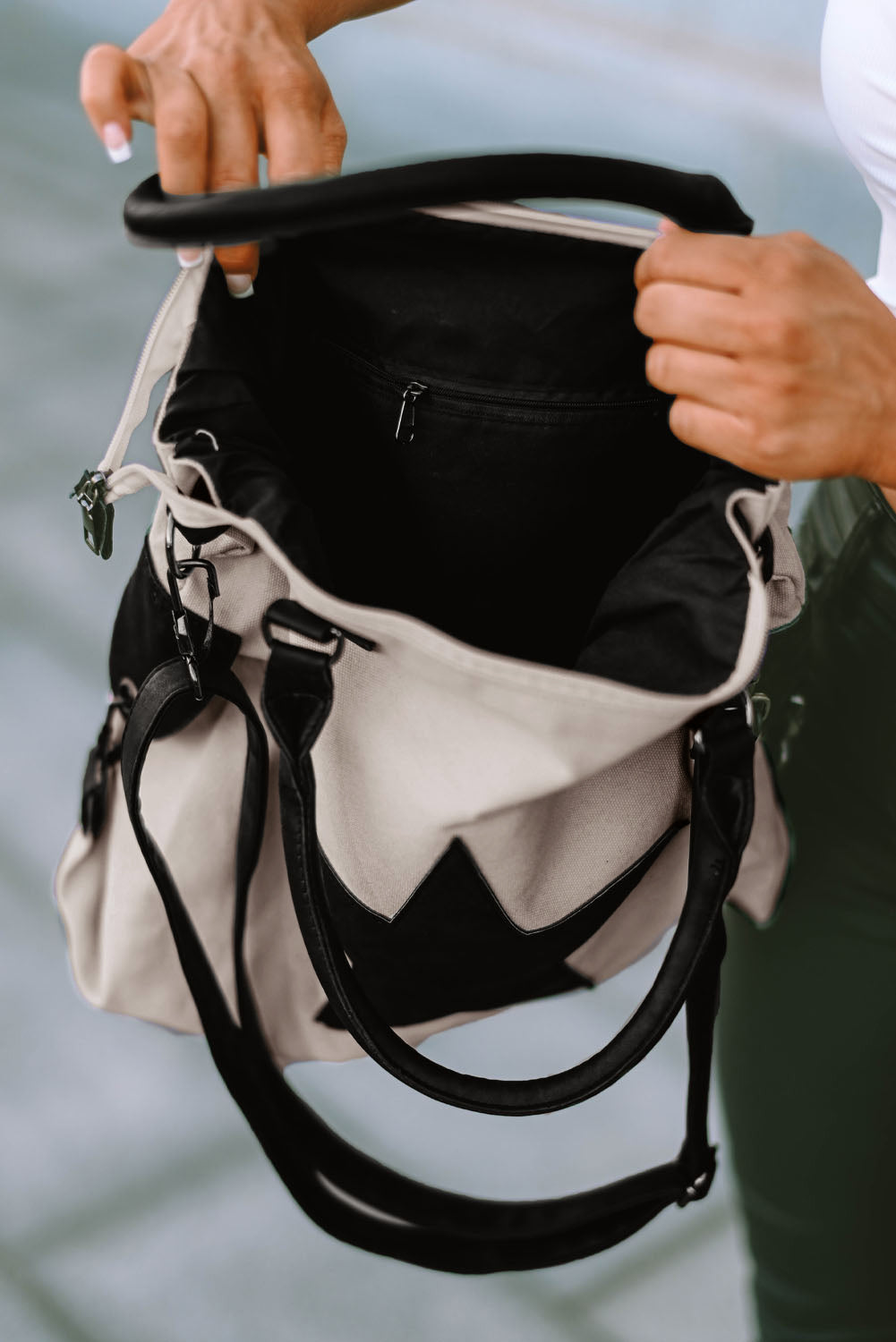 Beige Casual Five-pointed Star Canvas Tote Bag - Premium Shoes & Bags/Handbags from Ashes 2 Wildflowers Boutique, LLC- Just $23.64! Shop now at Ashes 2 Wildflowers Boutique, LLC