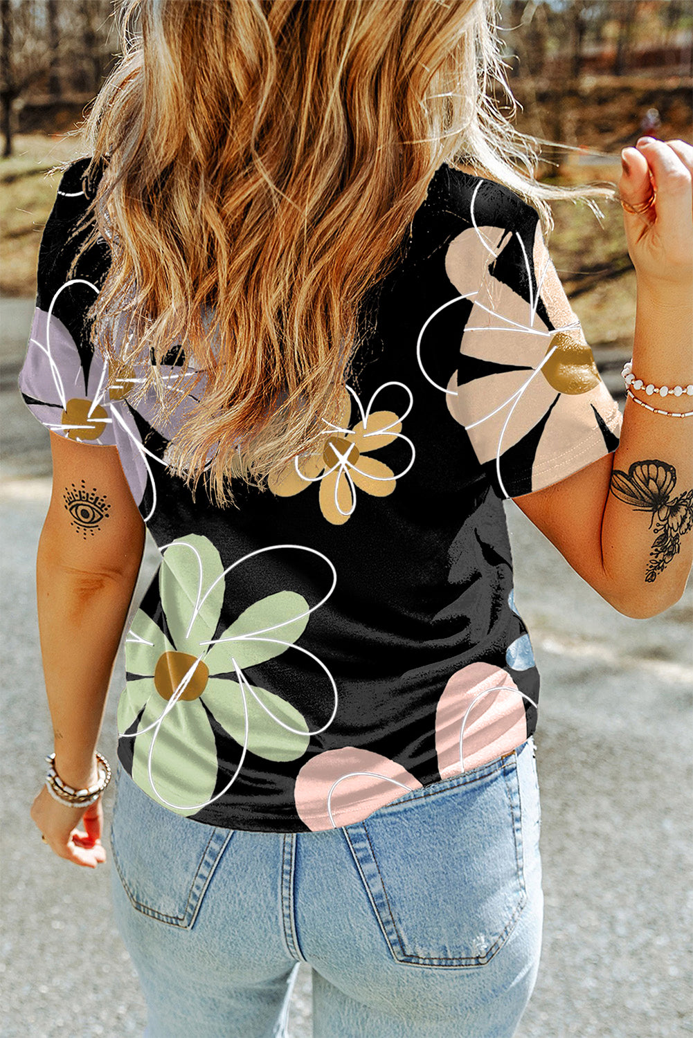 Black Summer Flower Print Casual Round Neck T Shirt - Premium Tops/Tops & Tees from Ashes 2 Wildflowers Boutique, LLC- Just $25.22! Shop now at Ashes 2 Wildflowers Boutique, LLC