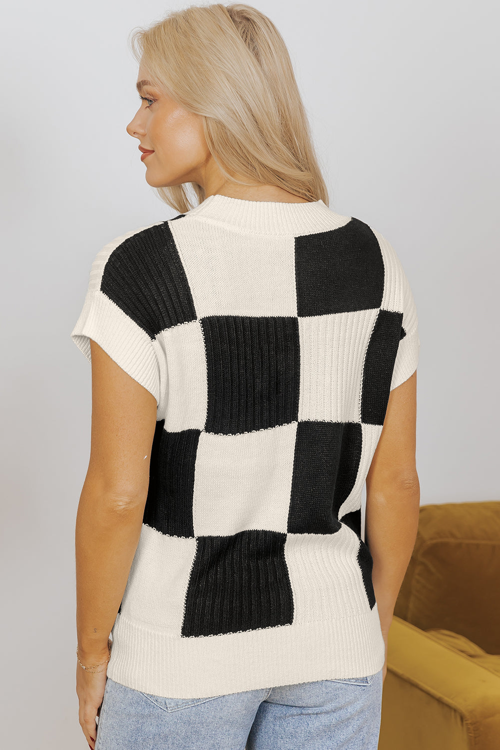 Black Checkered Color Block Crew Neck Short Sleeve Sweater - Premium Sweaters & Cardigans/Short Sleeve Sweaters from Ashes 2 Wildflowers Boutique, LLC- Just $33.05! Shop now at Ashes 2 Wildflowers Boutique, LLC