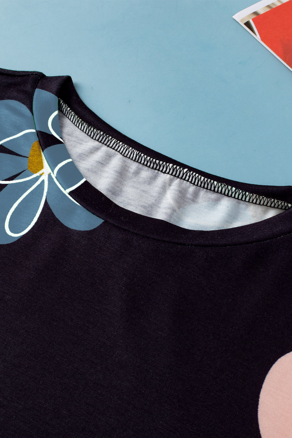 Black Summer Flower Print Casual Round Neck T Shirt - Premium Tops/Tops & Tees from Ashes 2 Wildflowers Boutique, LLC- Just $25.22! Shop now at Ashes 2 Wildflowers Boutique, LLC